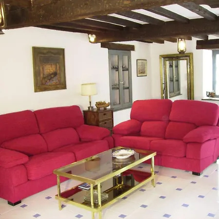 Treceno Luxury Beachfront Home Park