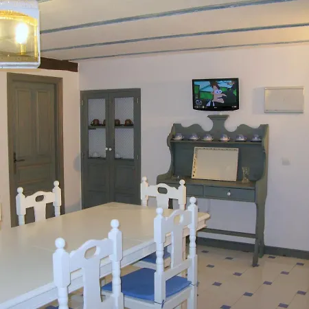 Treceno Luxury Beachfront Home Park Сasa de vacaciones Treceño